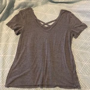 Gray short-sleeved t-shirt with crisscross detail